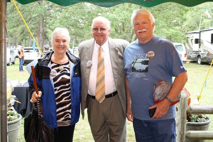 Clinton businesswoman Faye Rodgers, Judge Roger Hooper, and South Fork President/former mayor, Don Richardson